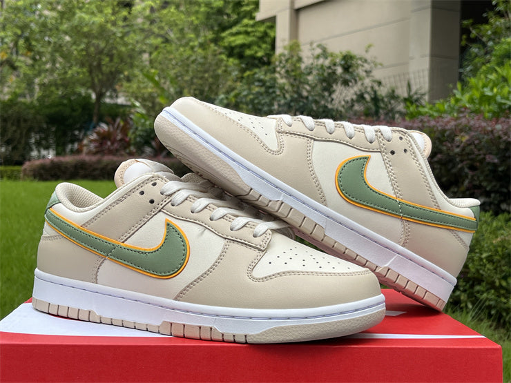 NK Dunk Low Pale Ivory